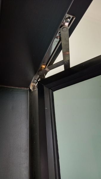 Pivot Window Replacement in Roanoke